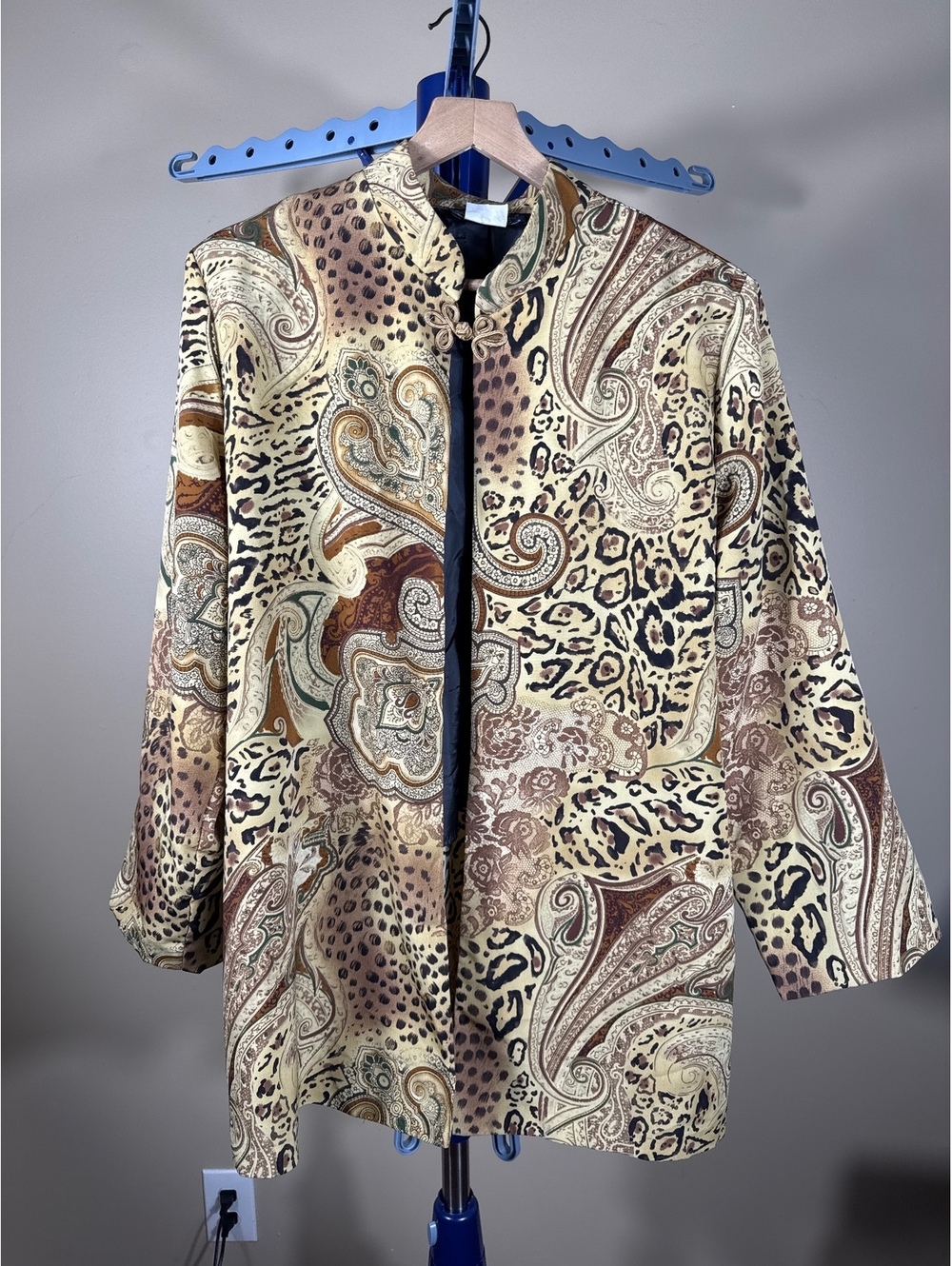 Willow Ridge Women's Plus Size 20P Polyester Animal Print Jacket